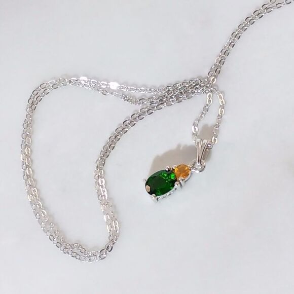 Chrome Diopside and Fire Opal Pendant - Picture 4 of 8